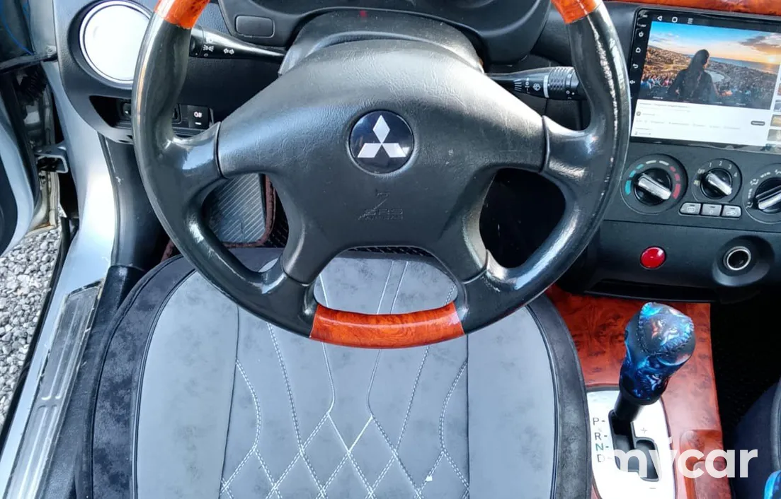 Mitsubishi Outlander 2004