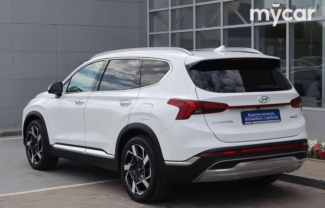 Hyundai Santa Fe 2023