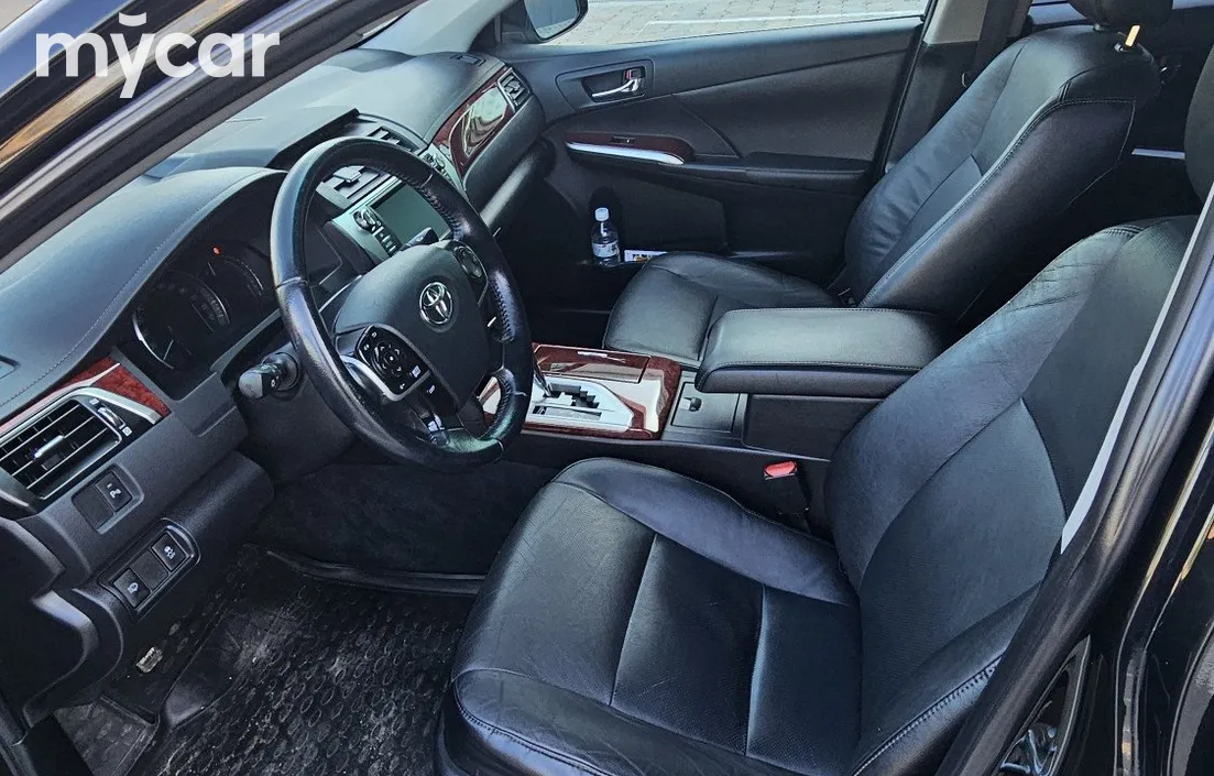 Toyota Camry 2013
