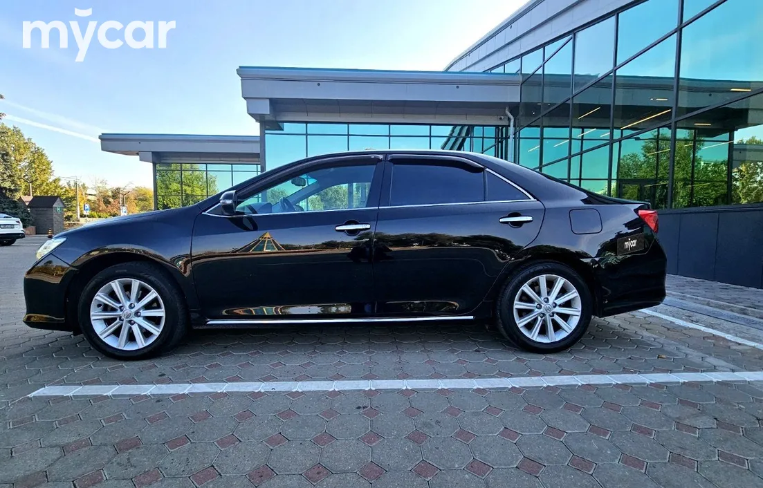 Toyota Camry 2013