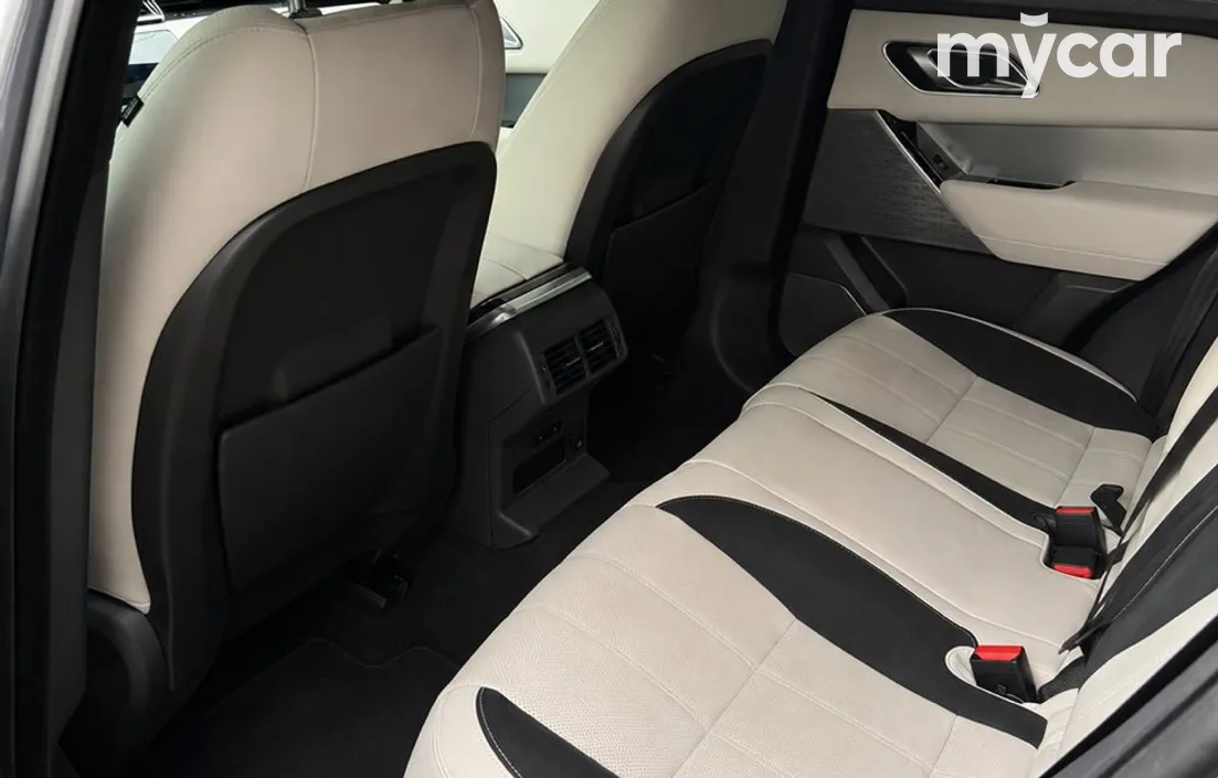Land Rover Range Rover Velar 2021