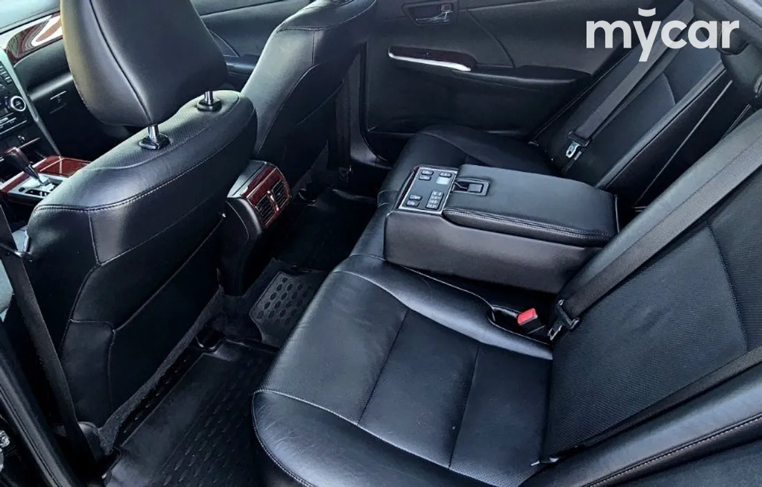 Toyota Camry 2013