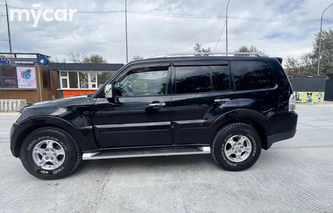 Mitsubishi Pajero 2007