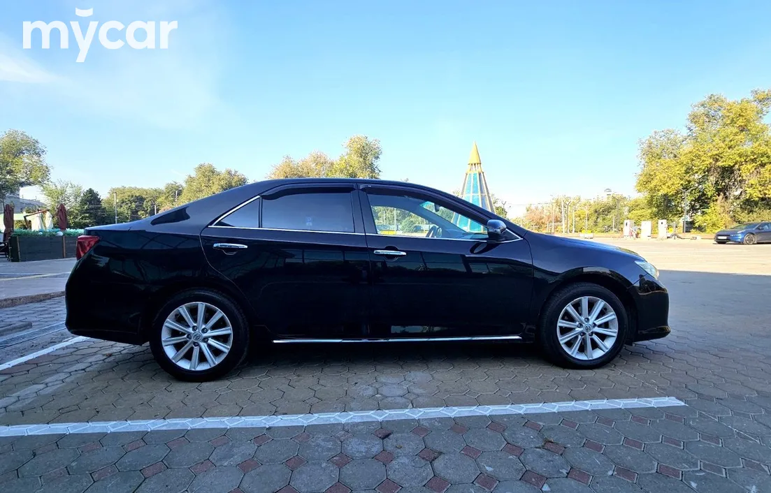 Toyota Camry 2013