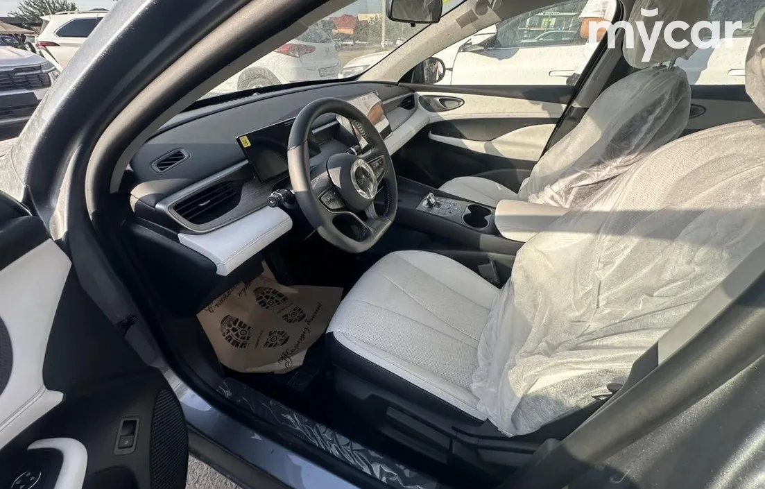 BYD Seal 05 2025