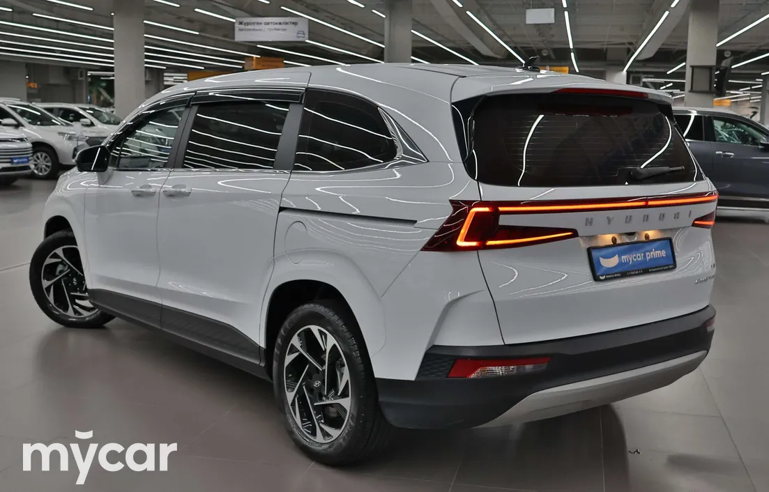 Hyundai Custin 2024
