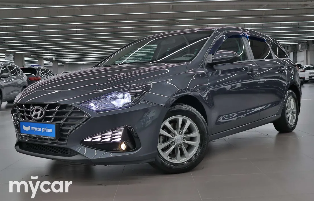 Hyundai i30 2022
