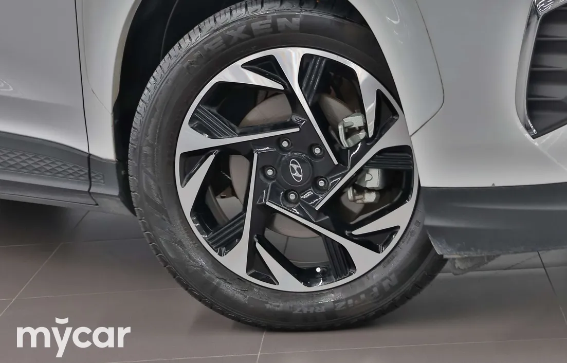 Hyundai Custin 2024