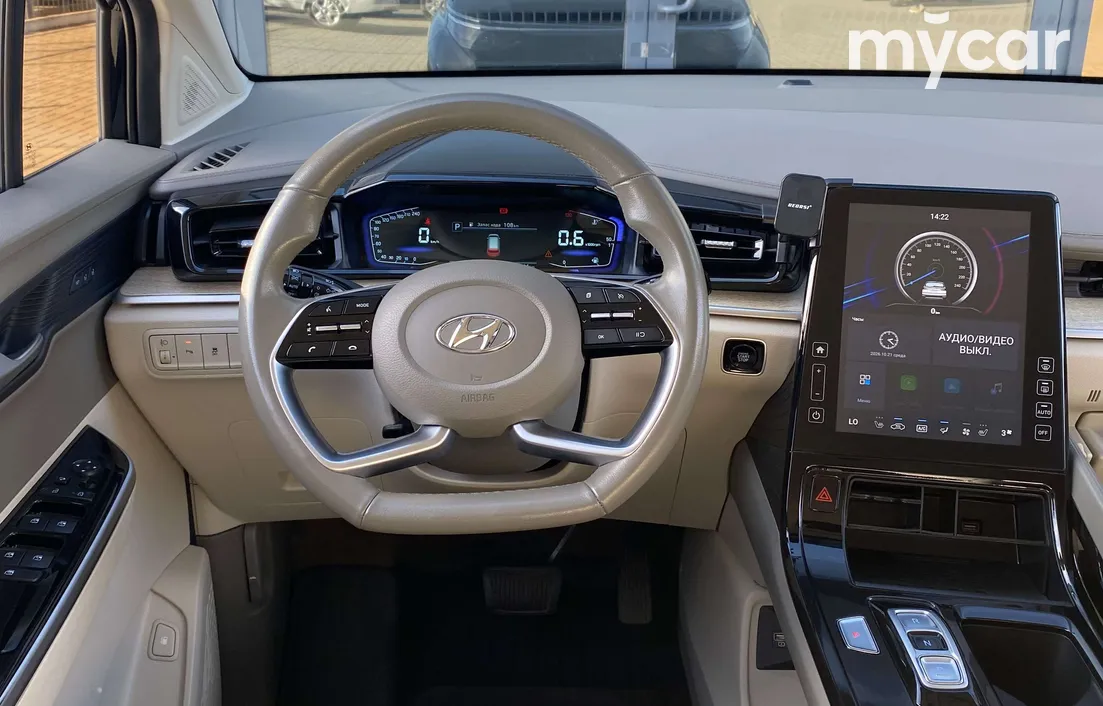 Hyundai Custin 2024