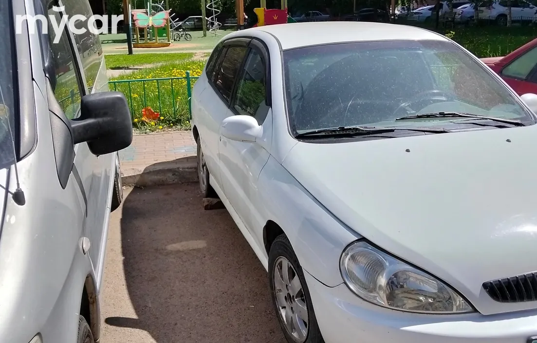 Kia Rio 2000