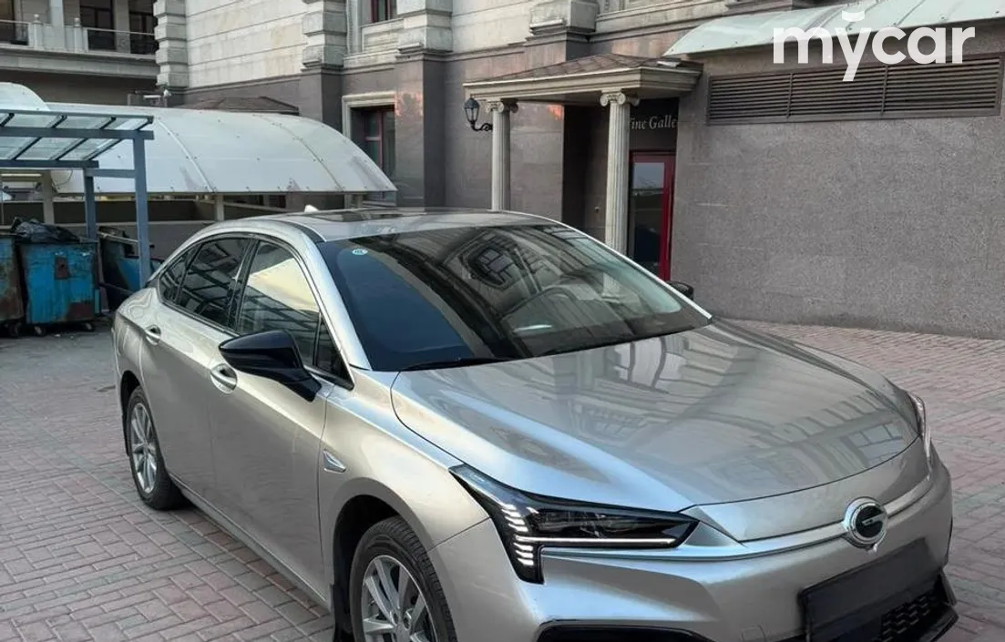GAC Aion S 2024