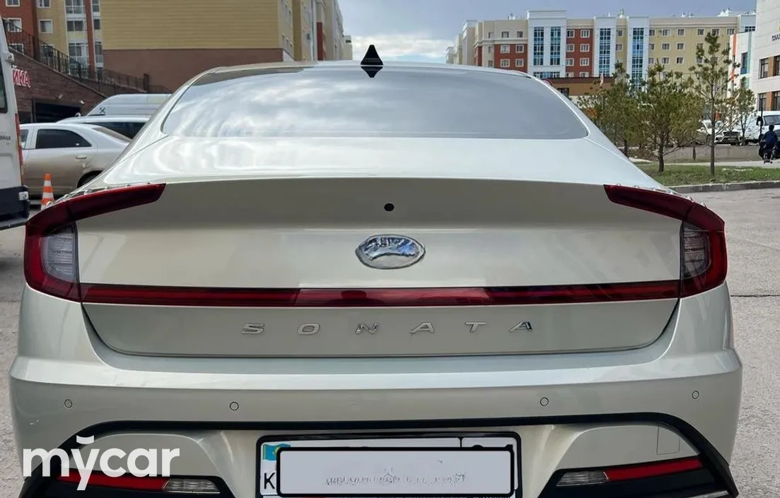Hyundai Sonata 2022