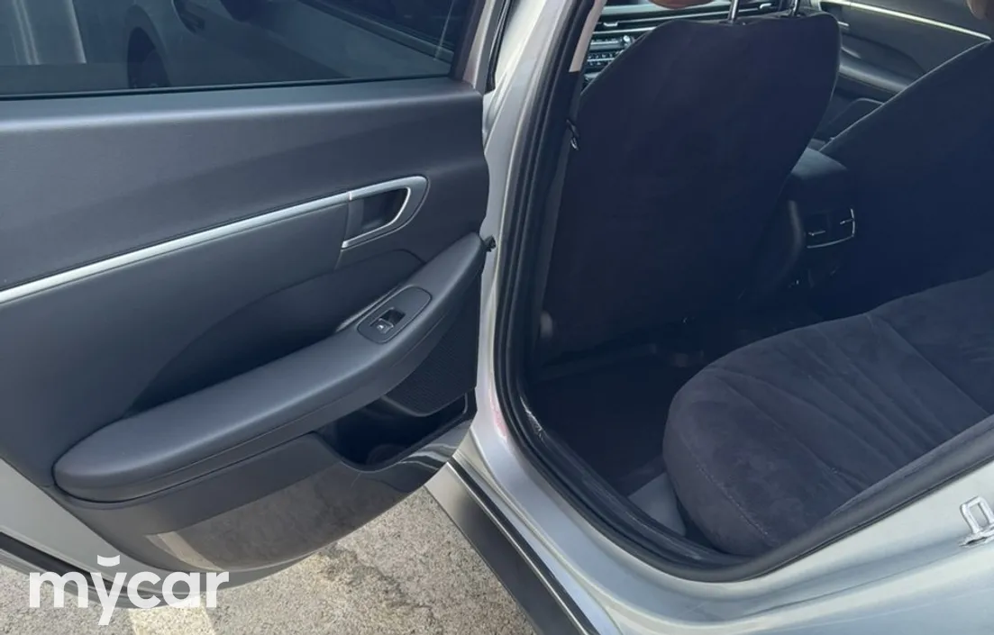 Hyundai Sonata 2024