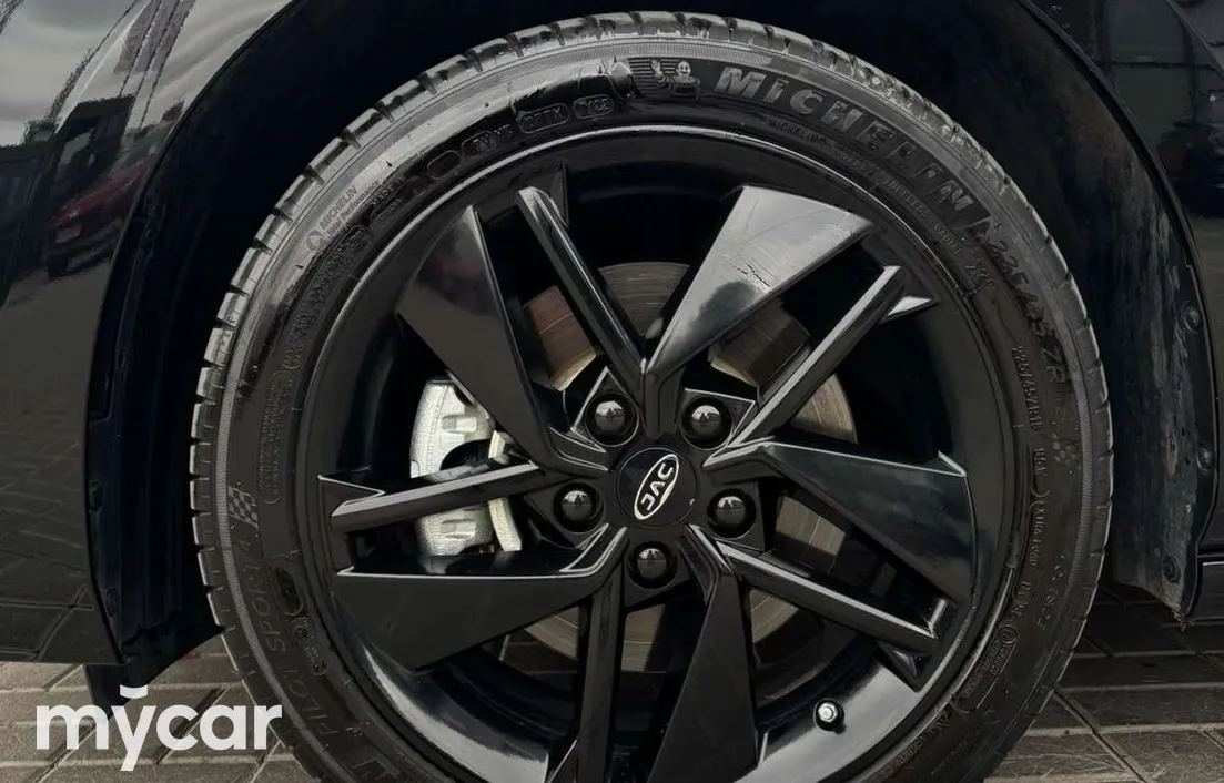 JAC J7 Plus 2023