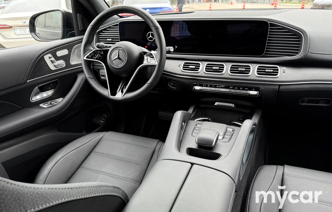 Mercedes-Benz GLE-Класс 2025