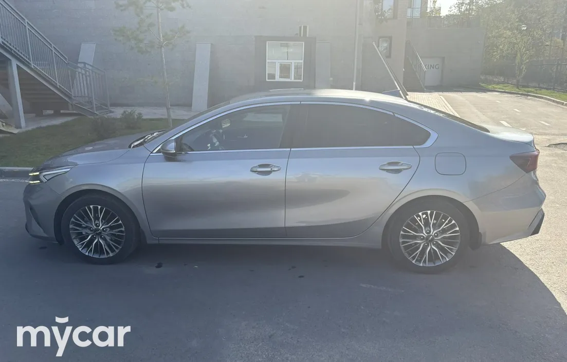 Kia Cerato 2022