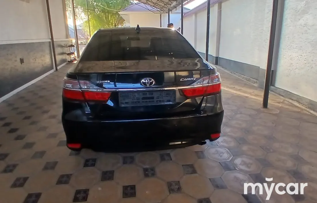 Toyota Camry 2014