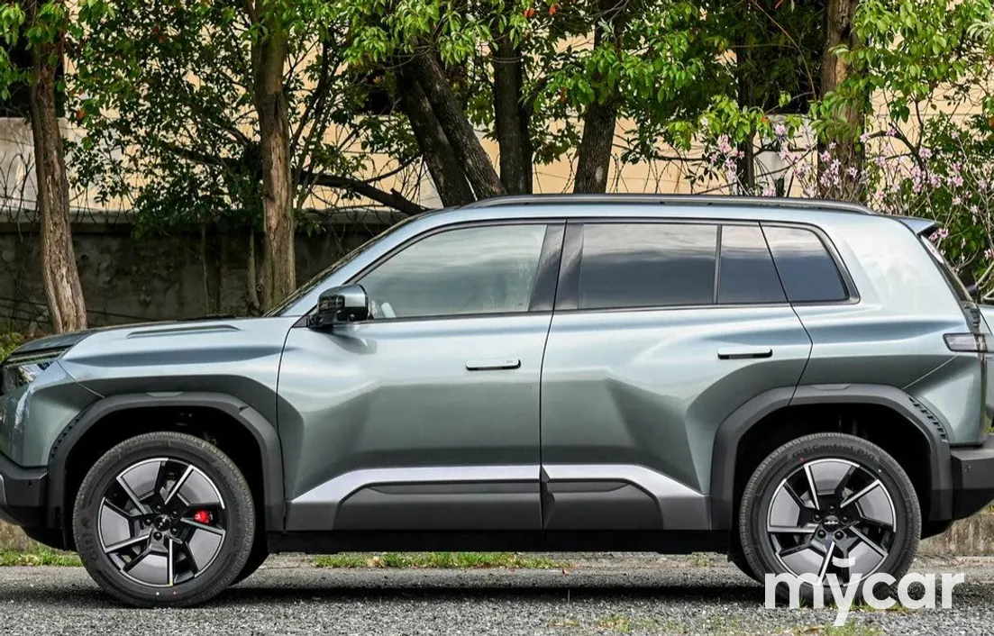 BYD FangChengBao Leopard Titanium 3 2025