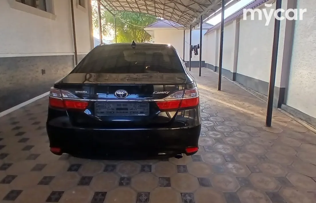 Toyota Camry 2014