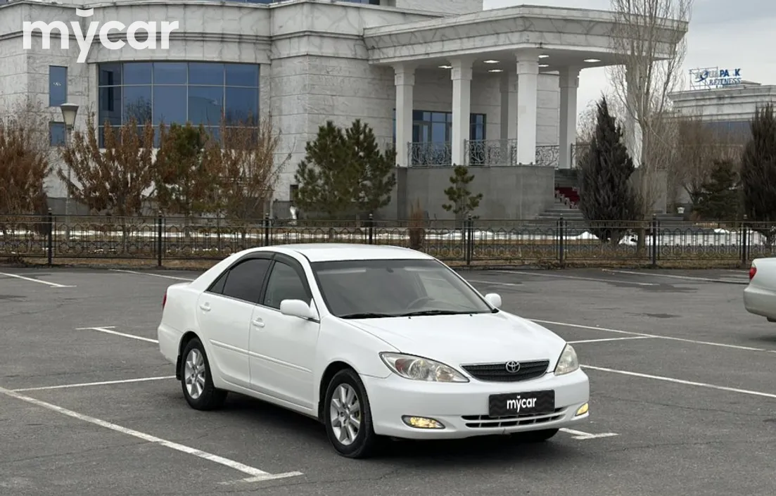 Toyota Camry 2004