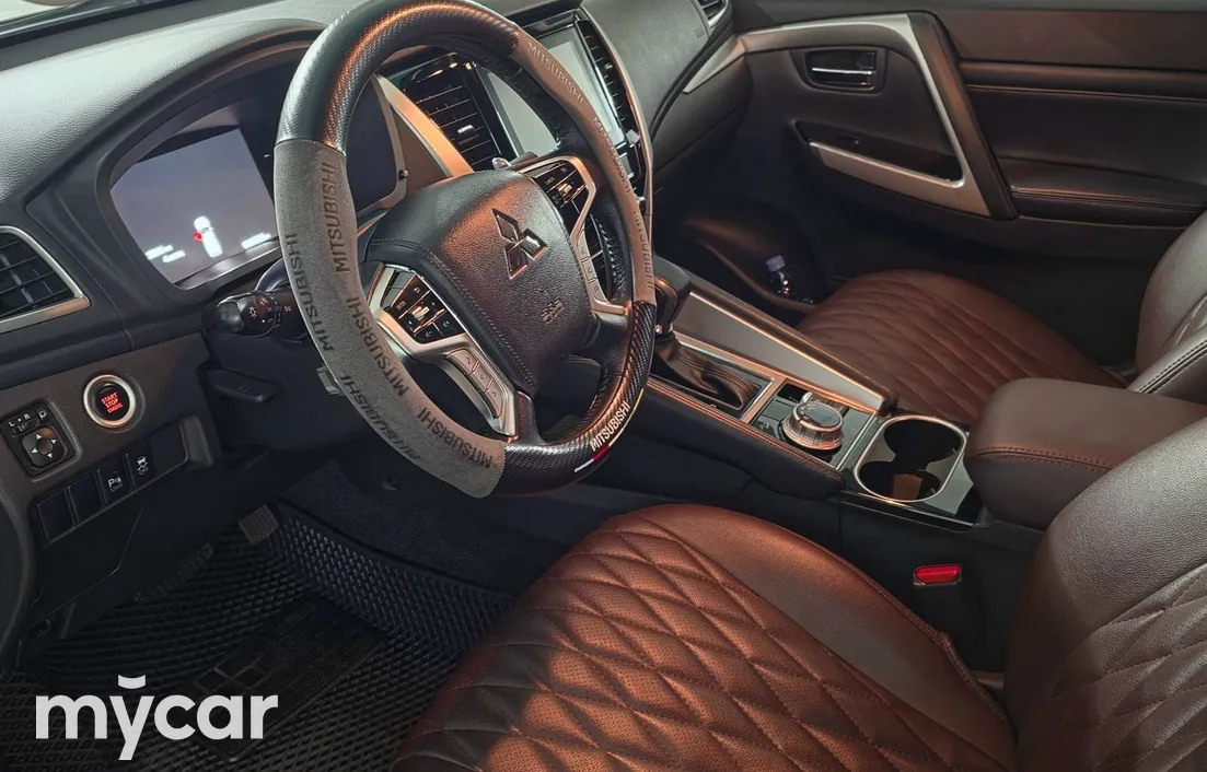Mitsubishi Montero Sport 2022