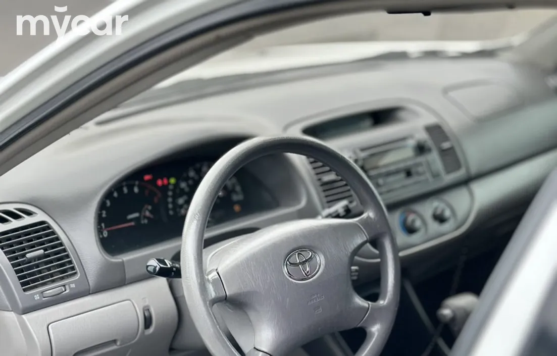Toyota Camry 2004