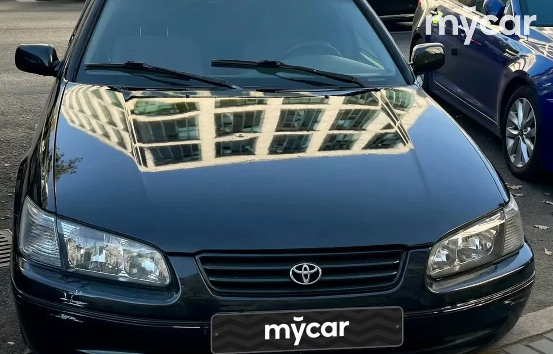 Toyota Camry 2000