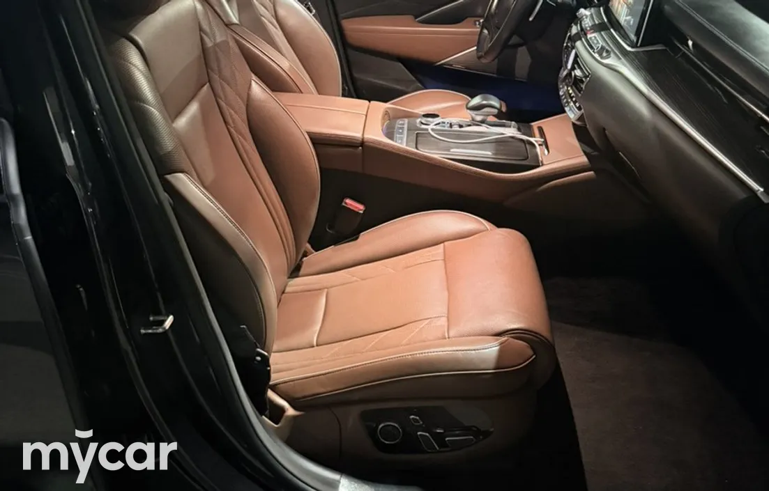 Kia K9 2019