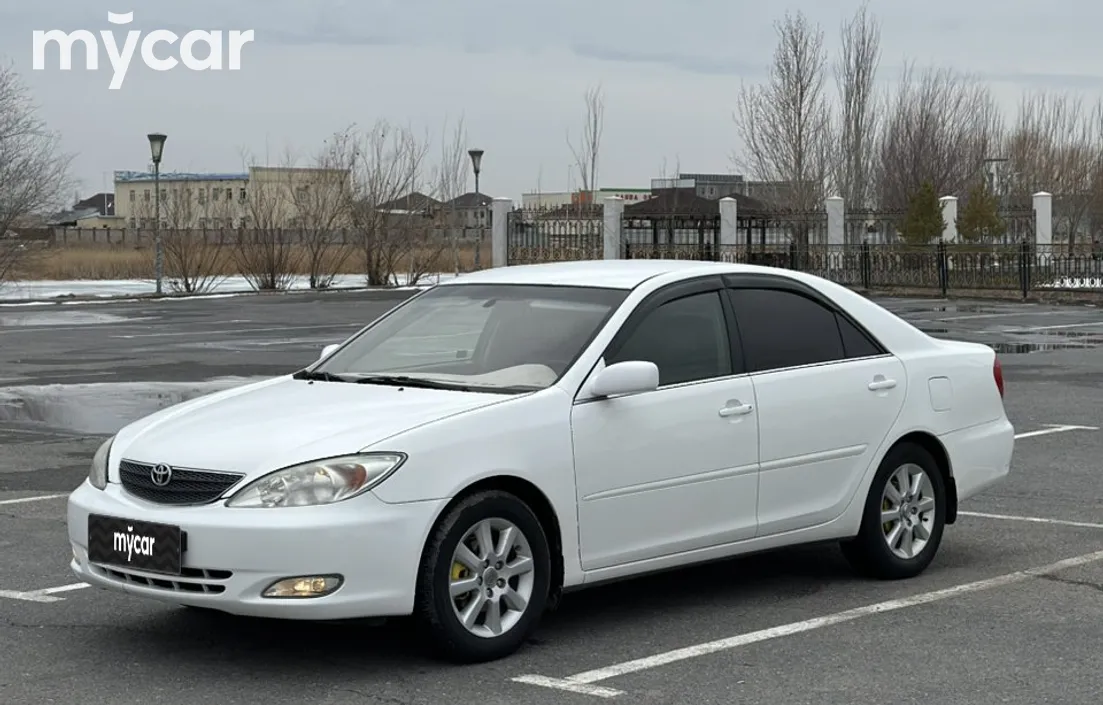 Toyota Camry 2004