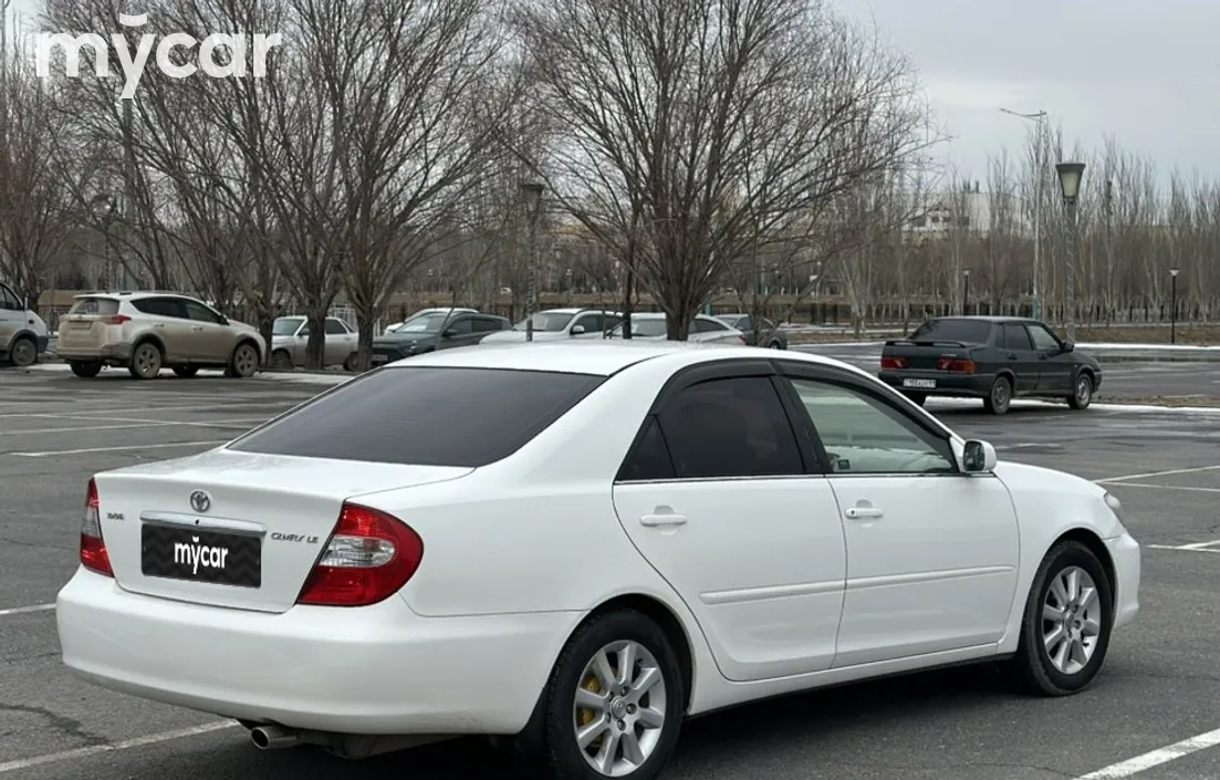 Toyota Camry 2004