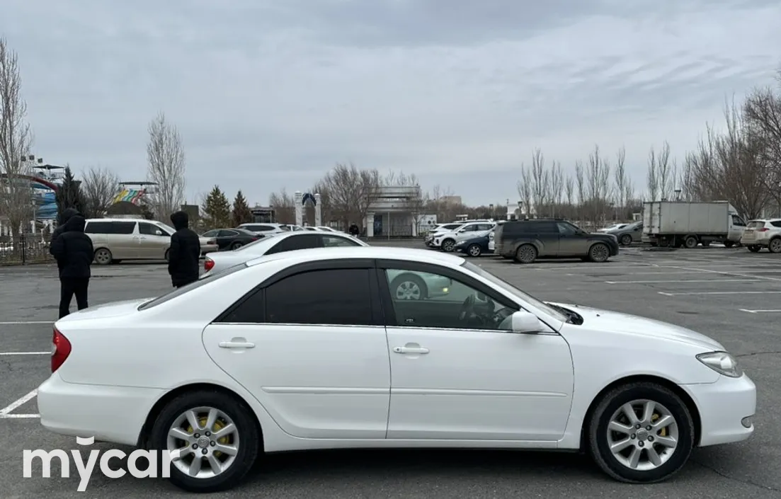 Toyota Camry 2004