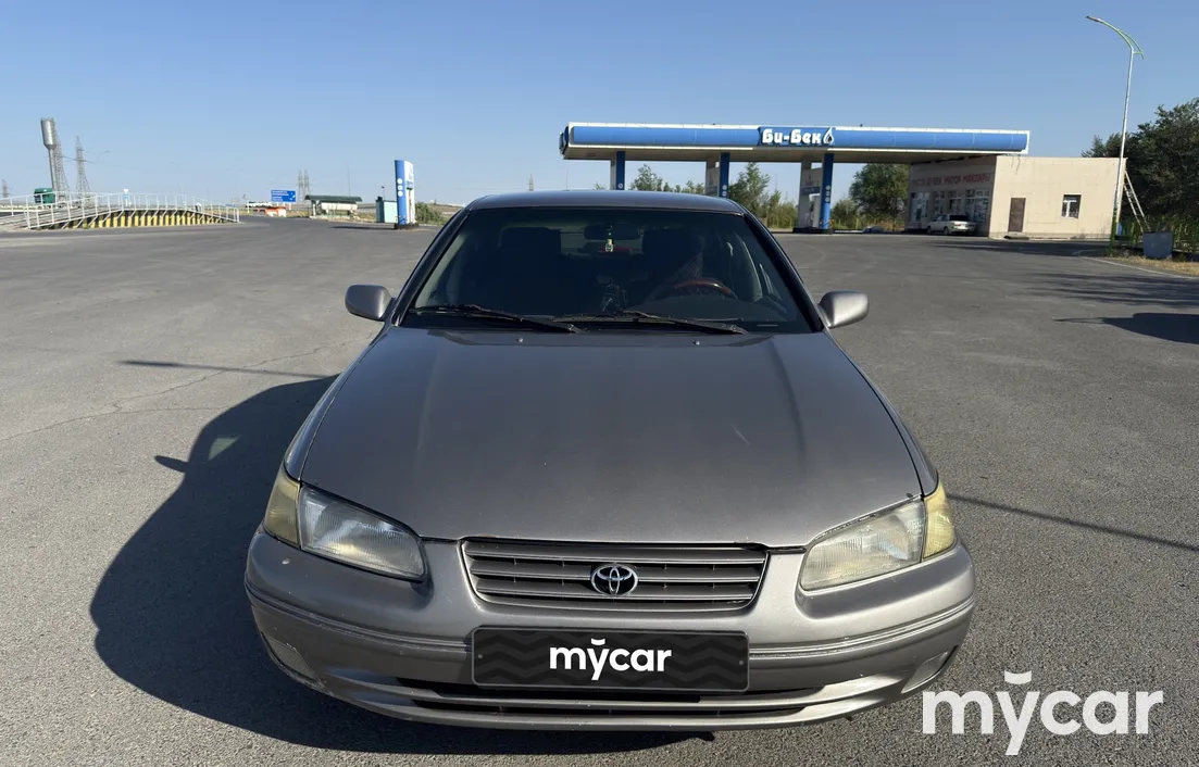 Toyota Camry 1998