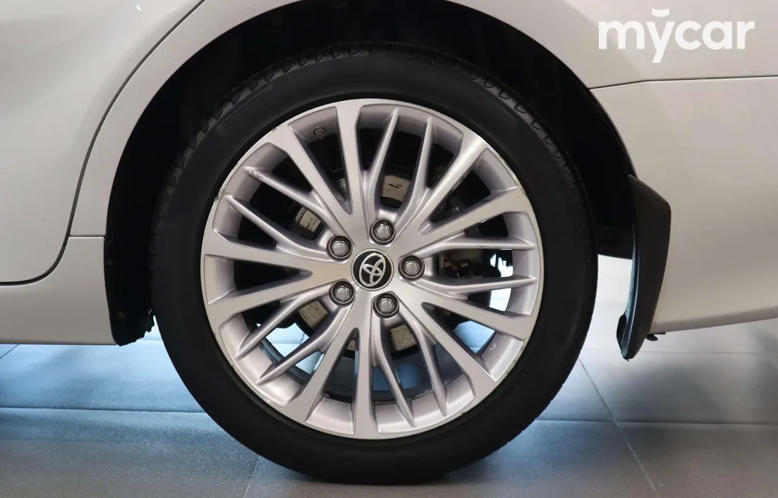 Toyota Camry 2020