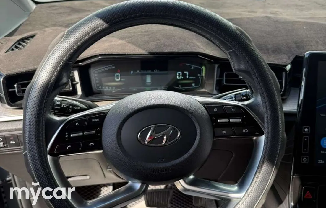 Hyundai Custin 2024