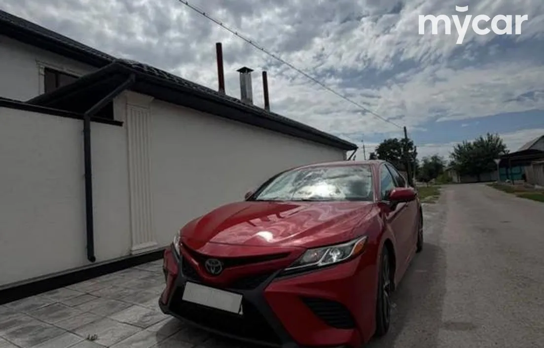 Toyota Camry 2020