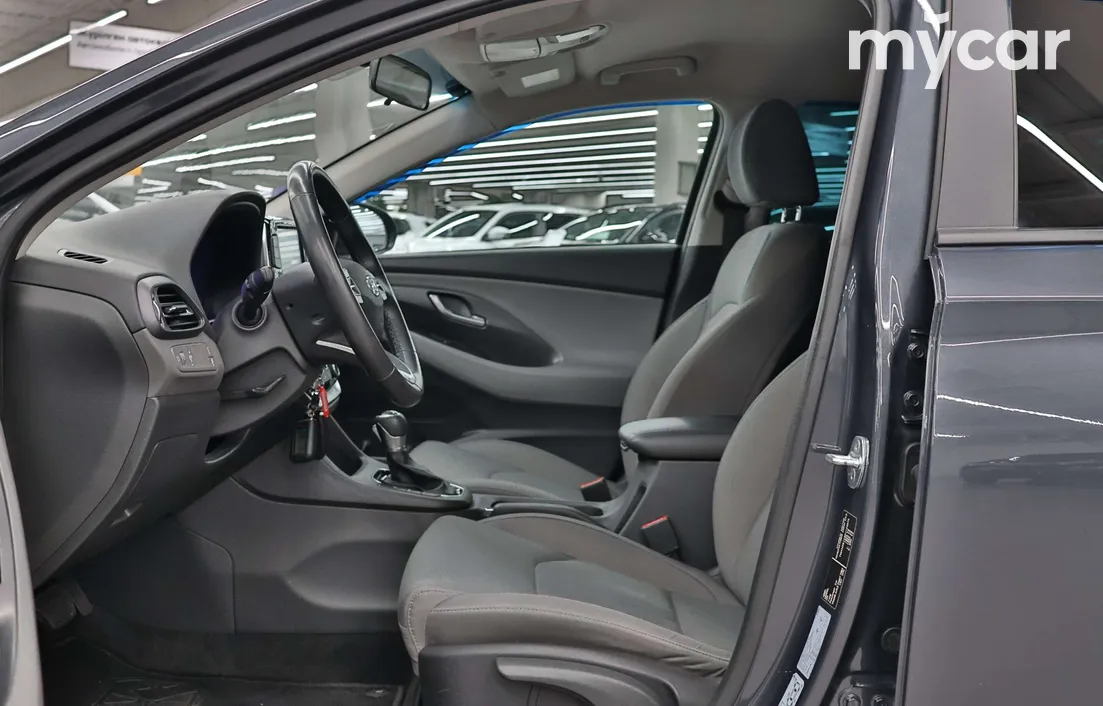 Hyundai i30 2022