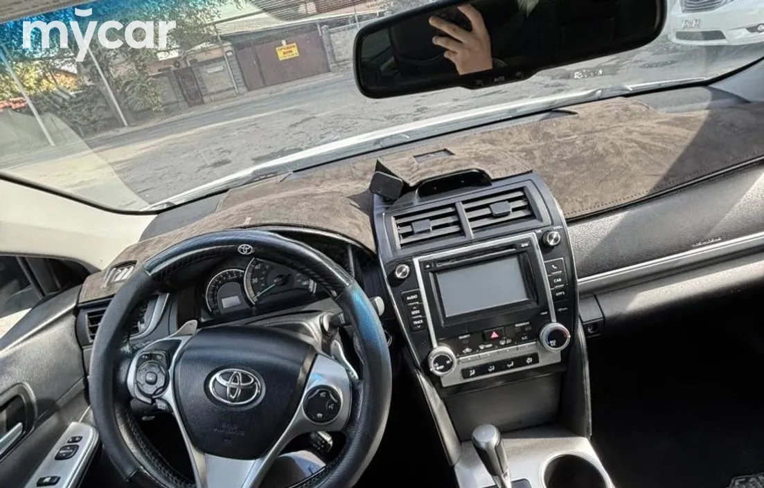 Toyota Camry 2013