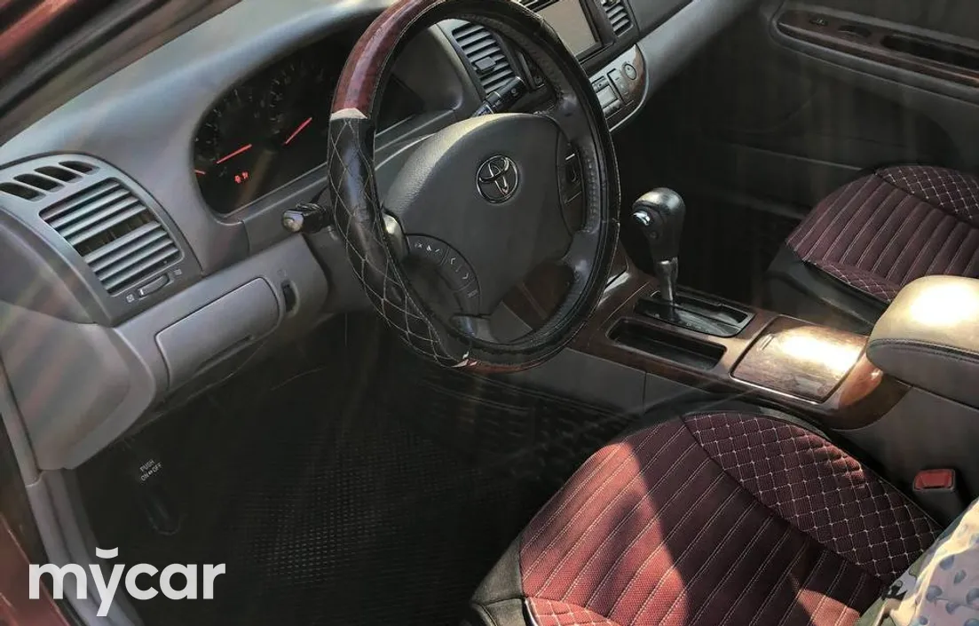 Toyota Camry 2005