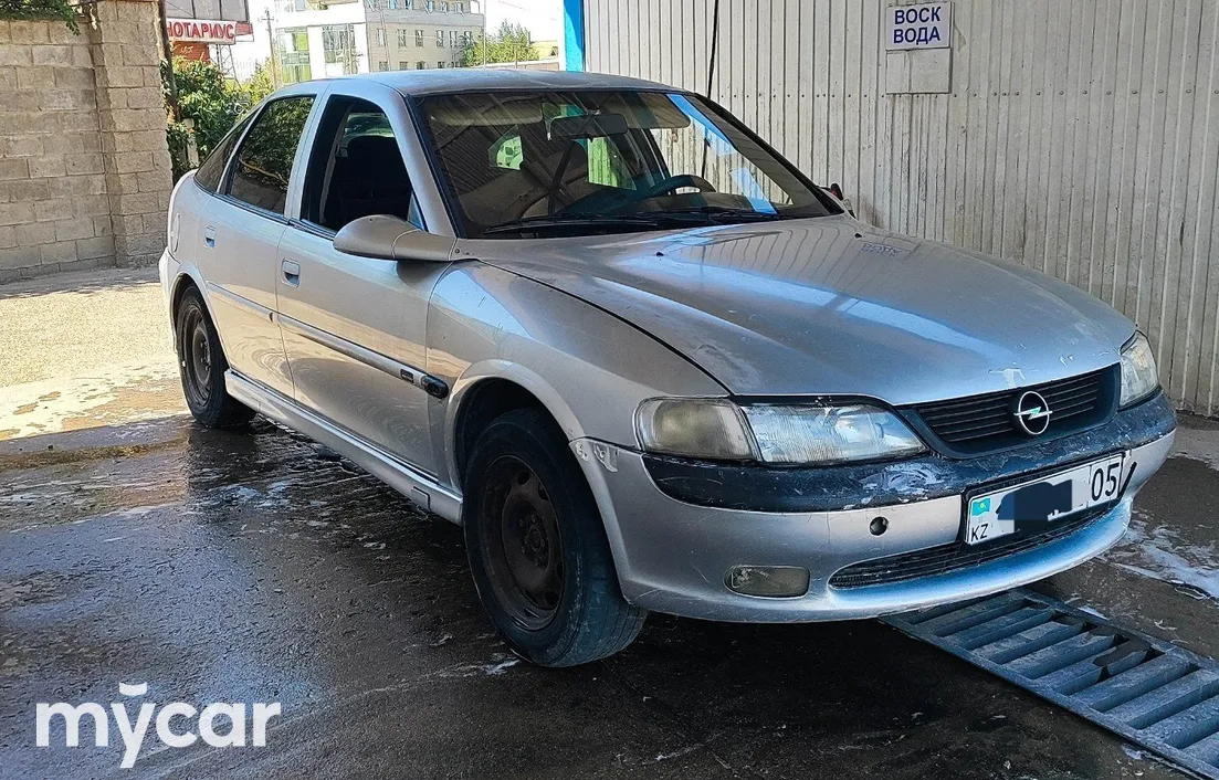 Opel Vectra 2000