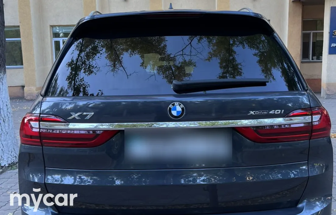 BMW X7 2020