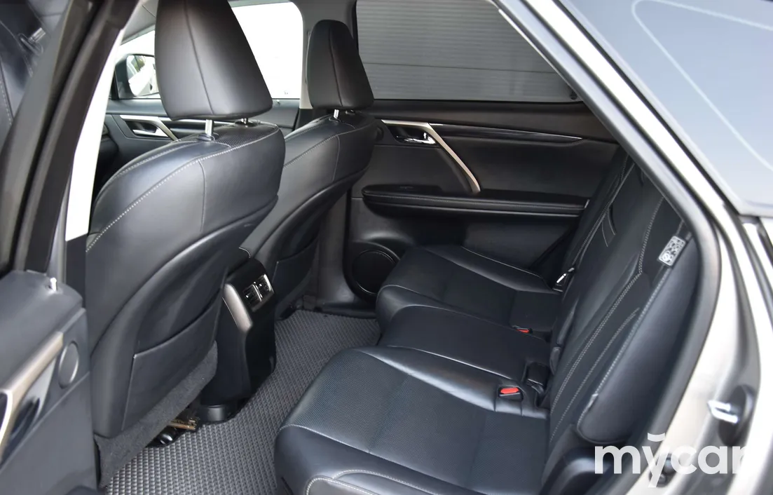 Lexus RX 2022