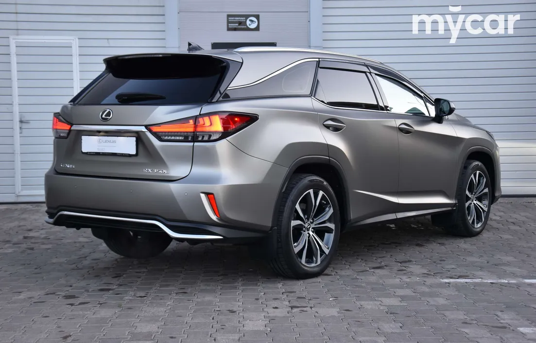 Lexus RX 2022