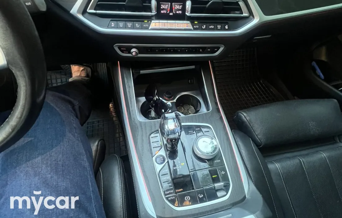 BMW X7 2020
