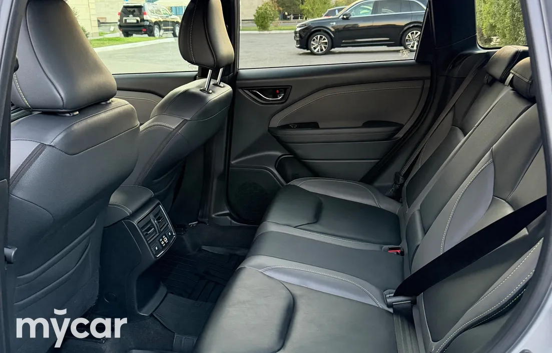 Subaru Forester 2025