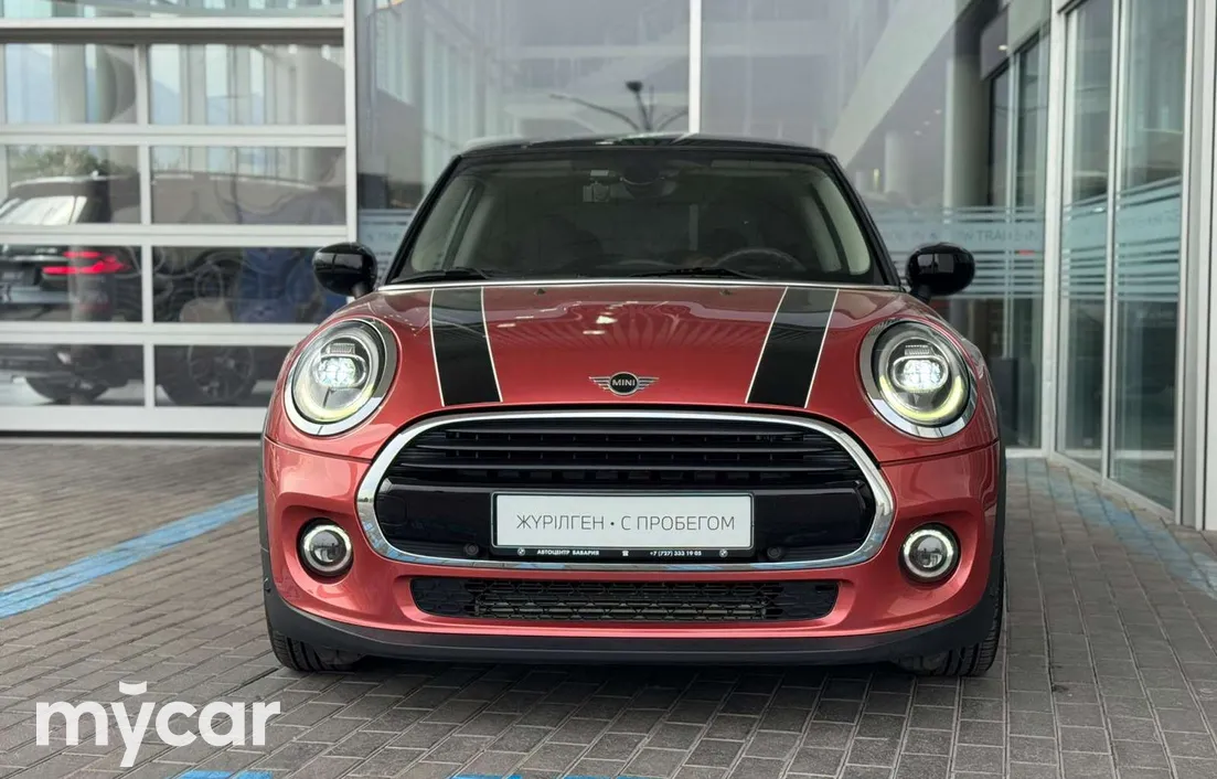 Mini Hatch 2020