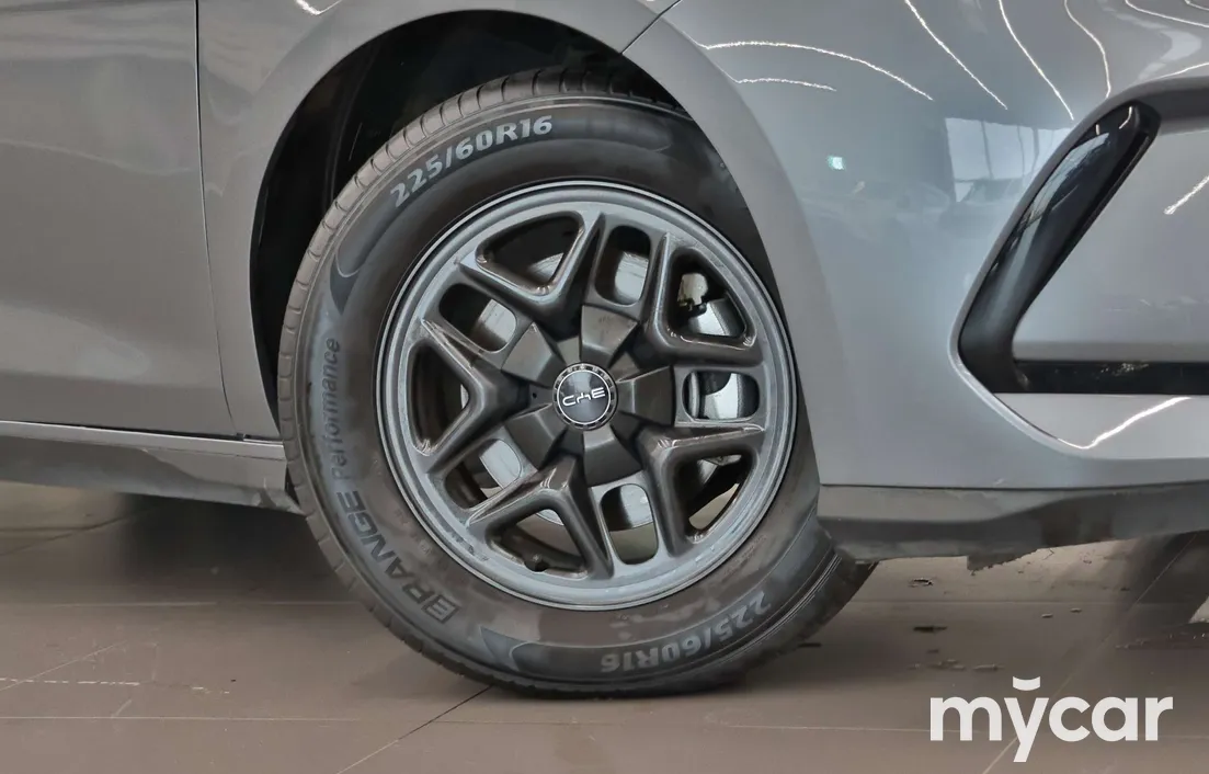 BYD Seal 05 2025