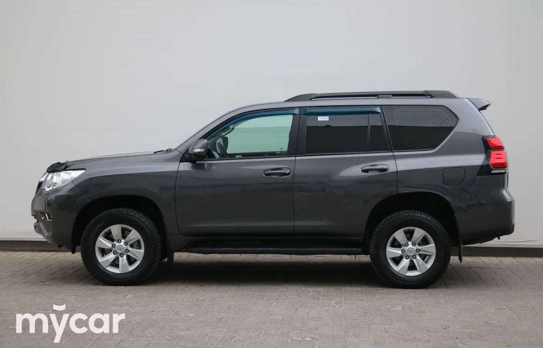 Toyota Land Cruiser Prado 2023