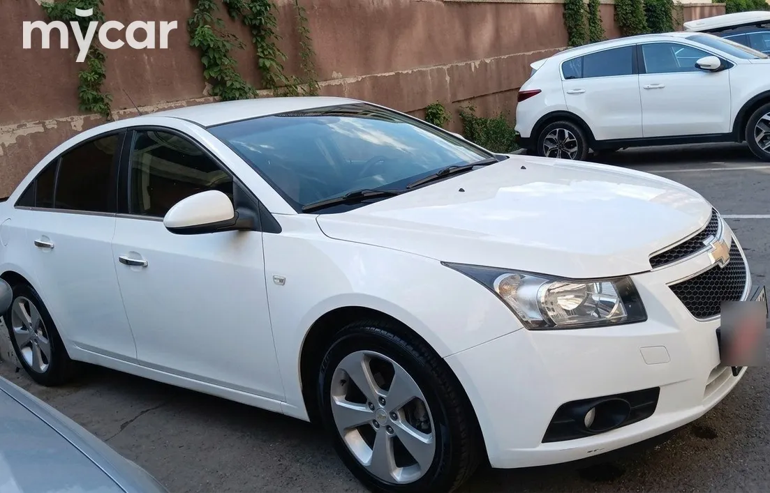 Chevrolet Cruze 2012