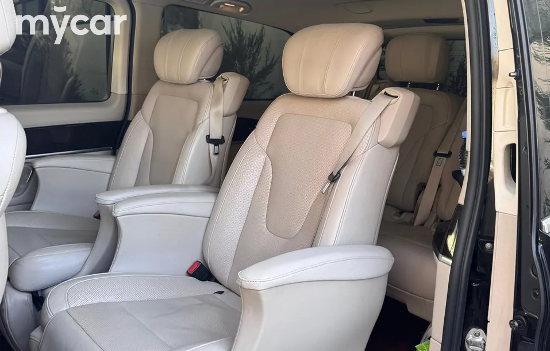 Mercedes-Benz V-Класс 2017