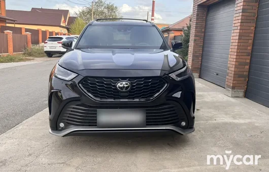 фото Toyota Highlander Новая за 25000000 тенге